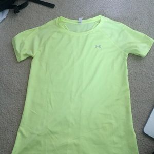 Neon Yellow Fitted HearGear Short sleeve shirt